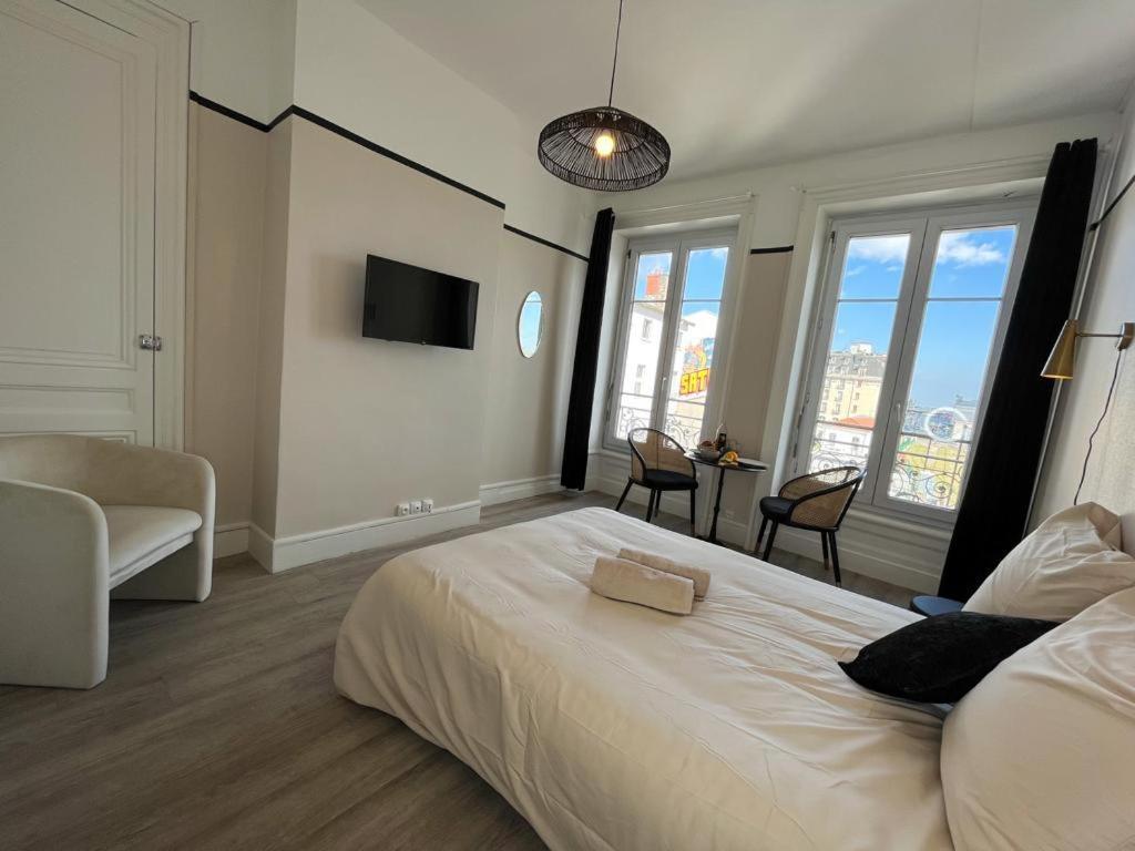 Suite Athos Lyon Eksteriør bilde